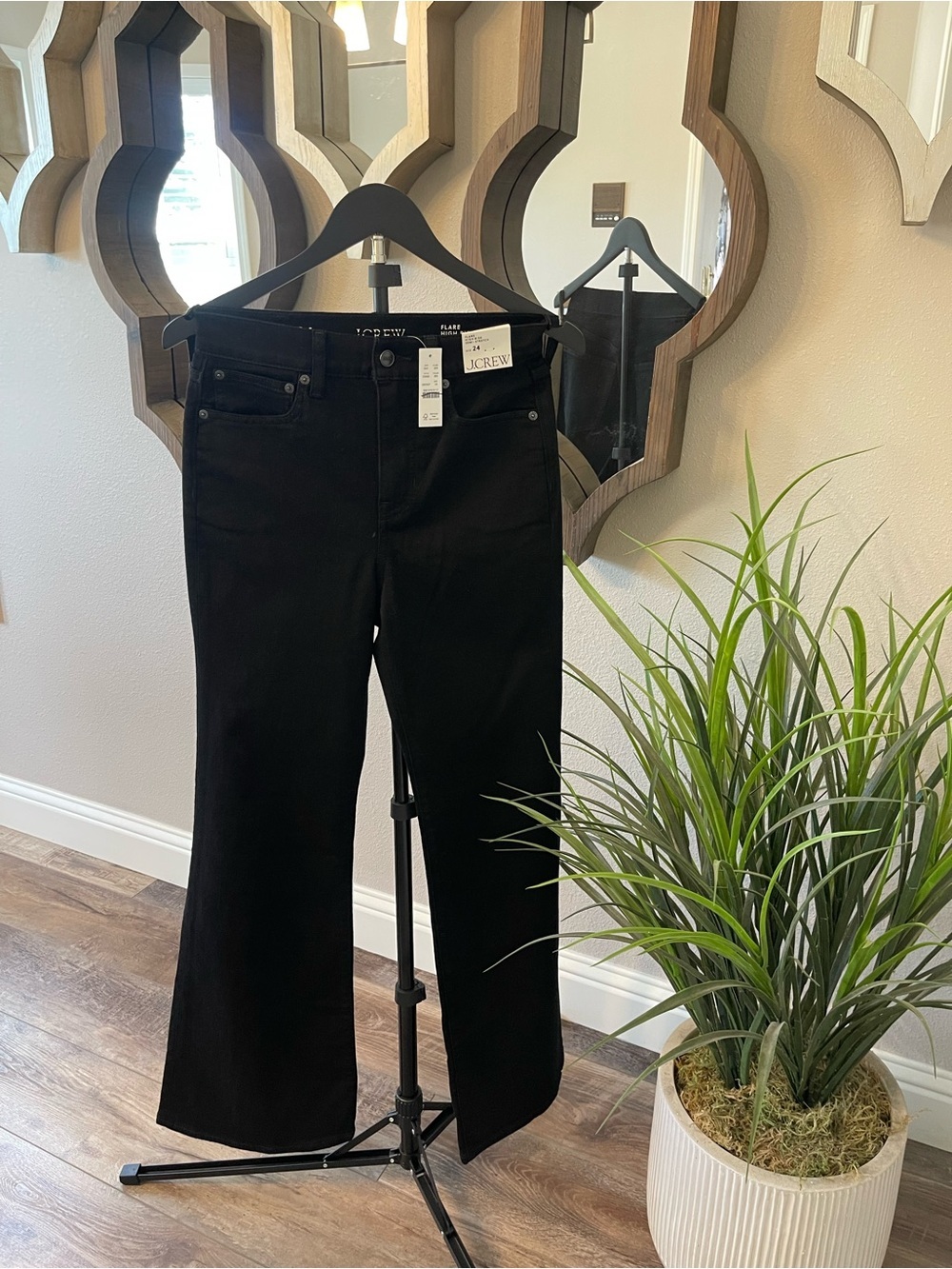 J. Crew NWT Black Vintage Flare High Rise Semi-Stretch Jeans - Picture 2 of 6